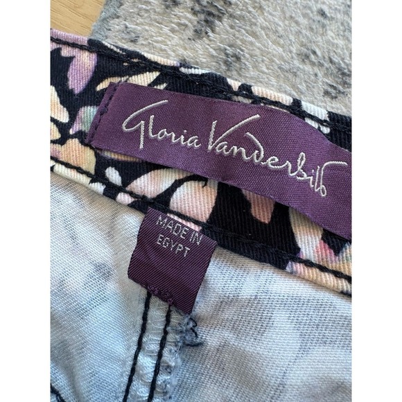 Gloria Vanderbilt Amanda Floral Print Capri Pants Women's 16W Black - Picture 3 of 6